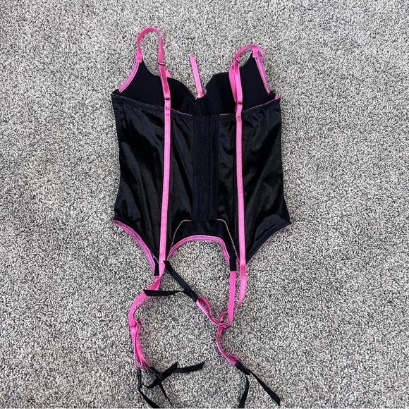 Victoria’s Secret Black Pink Underwired Bustier Corset Top Women’s Size M - Picture 4 of 6